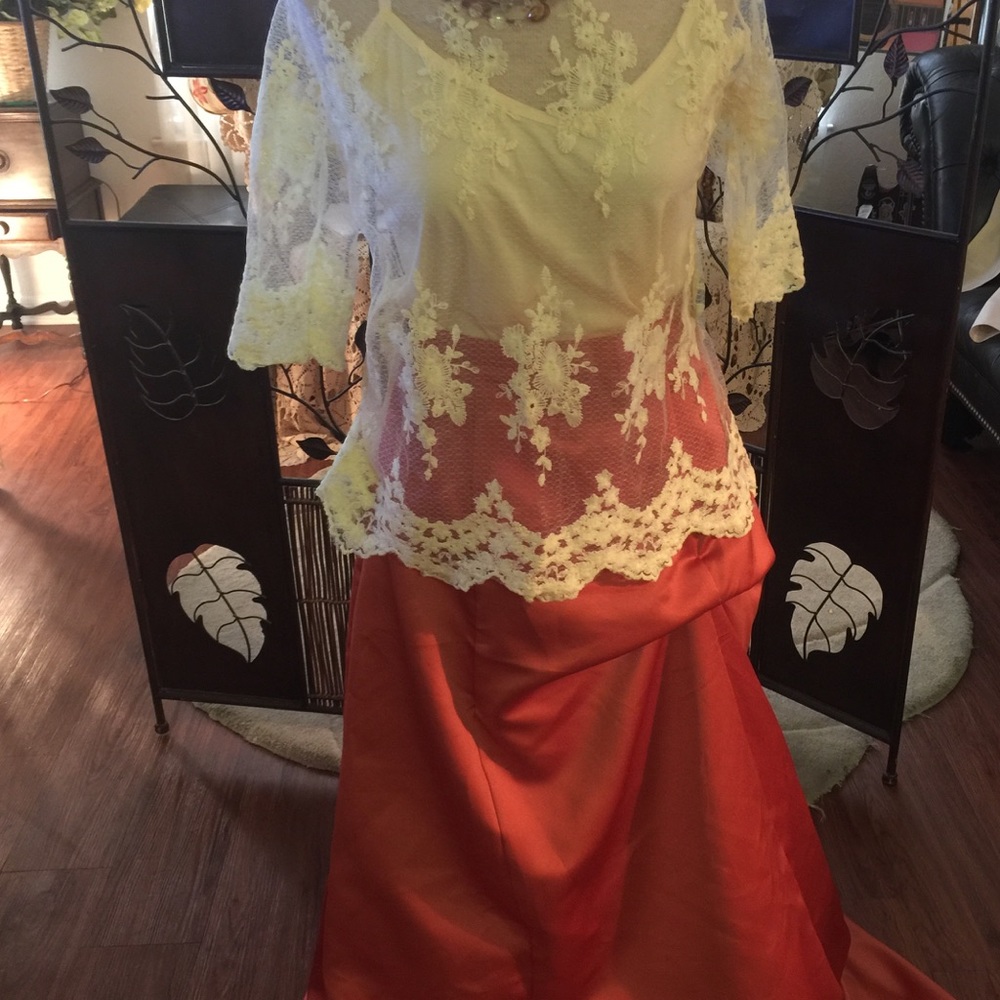 African attire - Picture 5 of 6